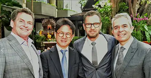 Education, Expertise & Artistic Precision = Hair Transplant Surgeon Expert